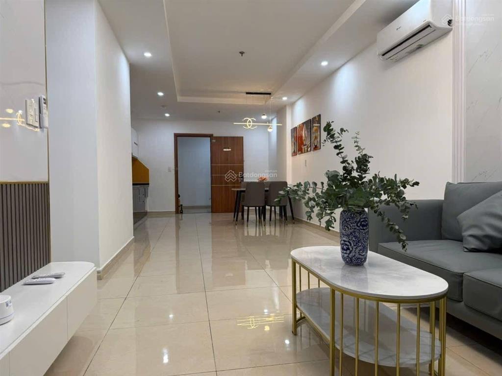 Bán nhanh cityland park hills 3 phòng ngủ tầng cao view hồ bơi & landmark siêu đẹp