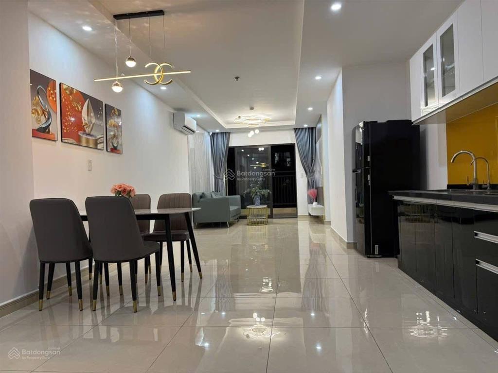 Bán nhanh cityland park hills 3 phòng ngủ tầng cao view hồ bơi & landmark siêu đẹp