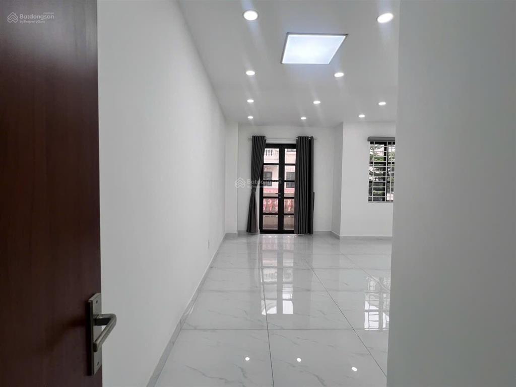 Cho thuê nguyên căn nhà phố văn phòng có ở lại được cityland park hills, gò vấp