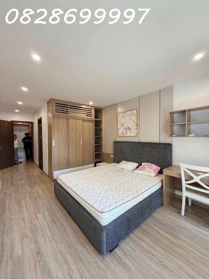 BÁN NHÀ HOÀNG NGÂN CẦU GIẤY PHÂN LÔ Ô TÔ TRÁNH 50M2 5 TẦNG 24.5 TỶ