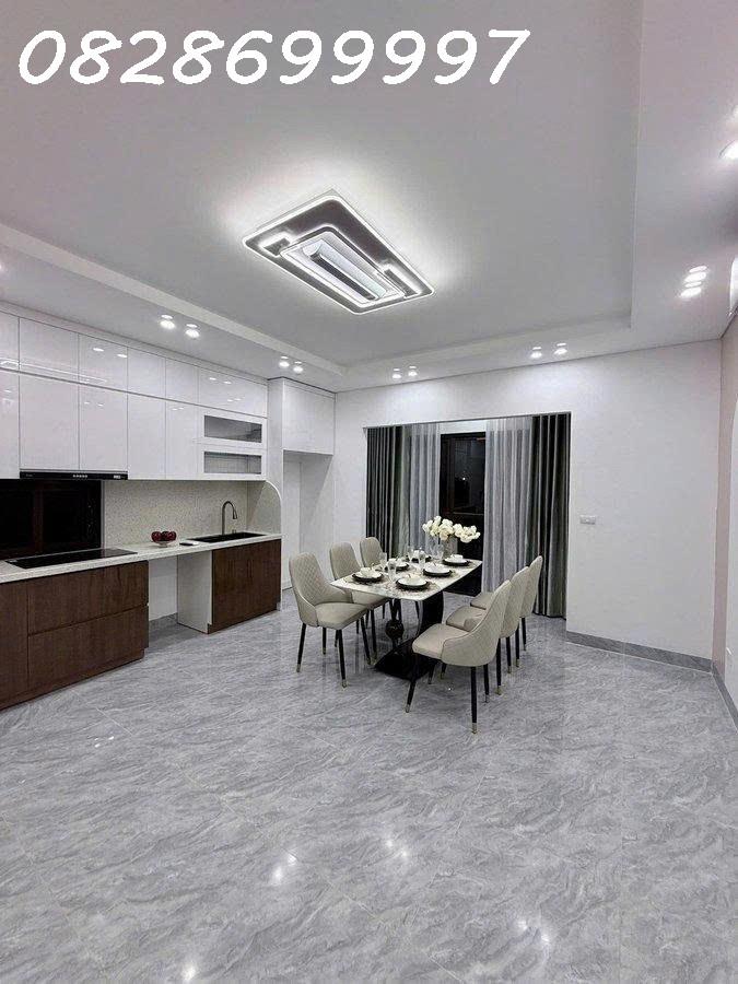 CHÍNH CHỦ GỬI BÁN NHÀ PHỐ SƠN TÂY – BA ĐÌNH THANG MÁY, CĂN GÓC 2 MẶT THOÁNG, CÁCH PHỐ