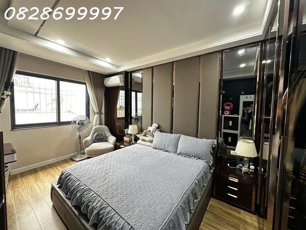 CHÍNH CHỦ GỬI BÁN NHÀ PHỐ TRẦN DUY HƯNG – CẦU GIẤY 6 TẦNG THANG MÁY, 13.9 TỶ