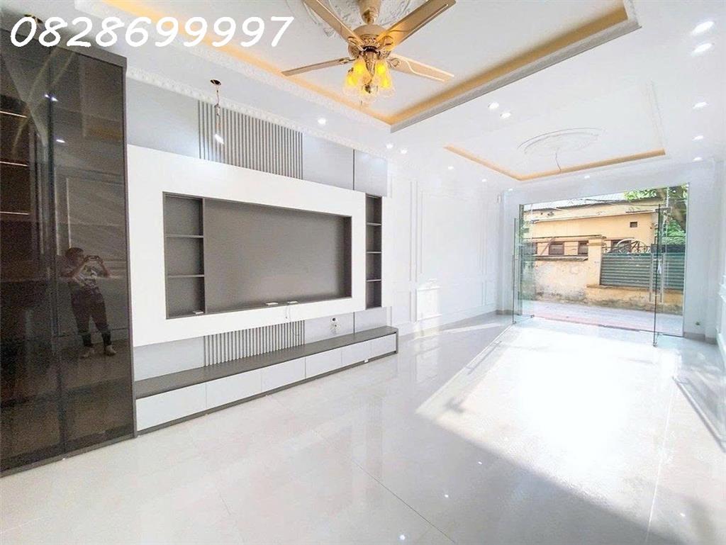 CHÍNH CHỦ GỬI BÁN NHÀ PHỐ NGUYỄN CHÍ THANH – ĐỐNG ĐA 6 TẦNG GARA Ô TÔ, KINH DOANH, 2 MẶT