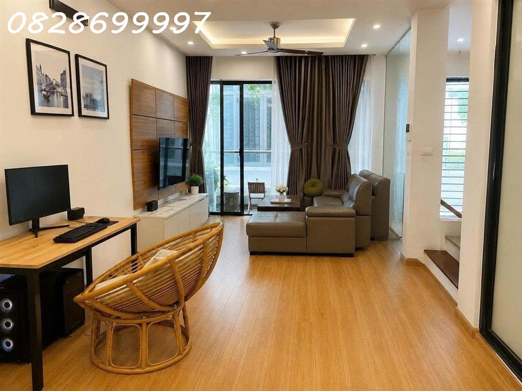 CHÍNH CHỦ GỬI BÁN NHÀ PHỐ KIM MÃ – ĐỐNG ĐA 6 TẦNG GARA Ô TÔ, KINH DOANH, 2 MẶT THOÁNG,