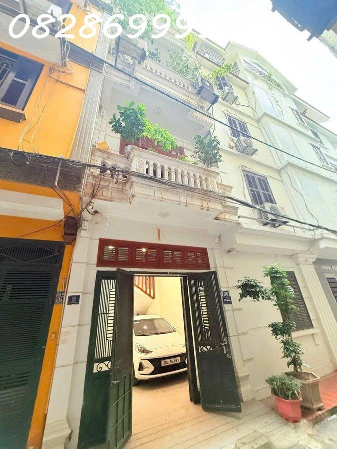 CHÍNH CHỦ GỬI BÁN NHÀ PHỐ HOÀNG CẦU – ĐỐNG ĐA 4 TẦNG PHÂN LÔ, 2 MẶT THOÁNG, Ô TÔ VÀO NHÀ,