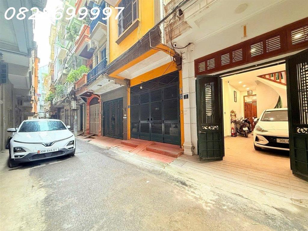 CHÍNH CHỦ GỬI BÁN NHÀ PHỐ HOÀNG CẦU – ĐỐNG ĐA 4 TẦNG PHÂN LÔ, 2 MẶT THOÁNG, Ô TÔ VÀO NHÀ,