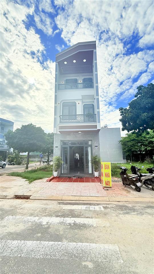 Nhà phố 1 trệt 2 lầu full nội thất khu lê phong 2 an phú tp hcm