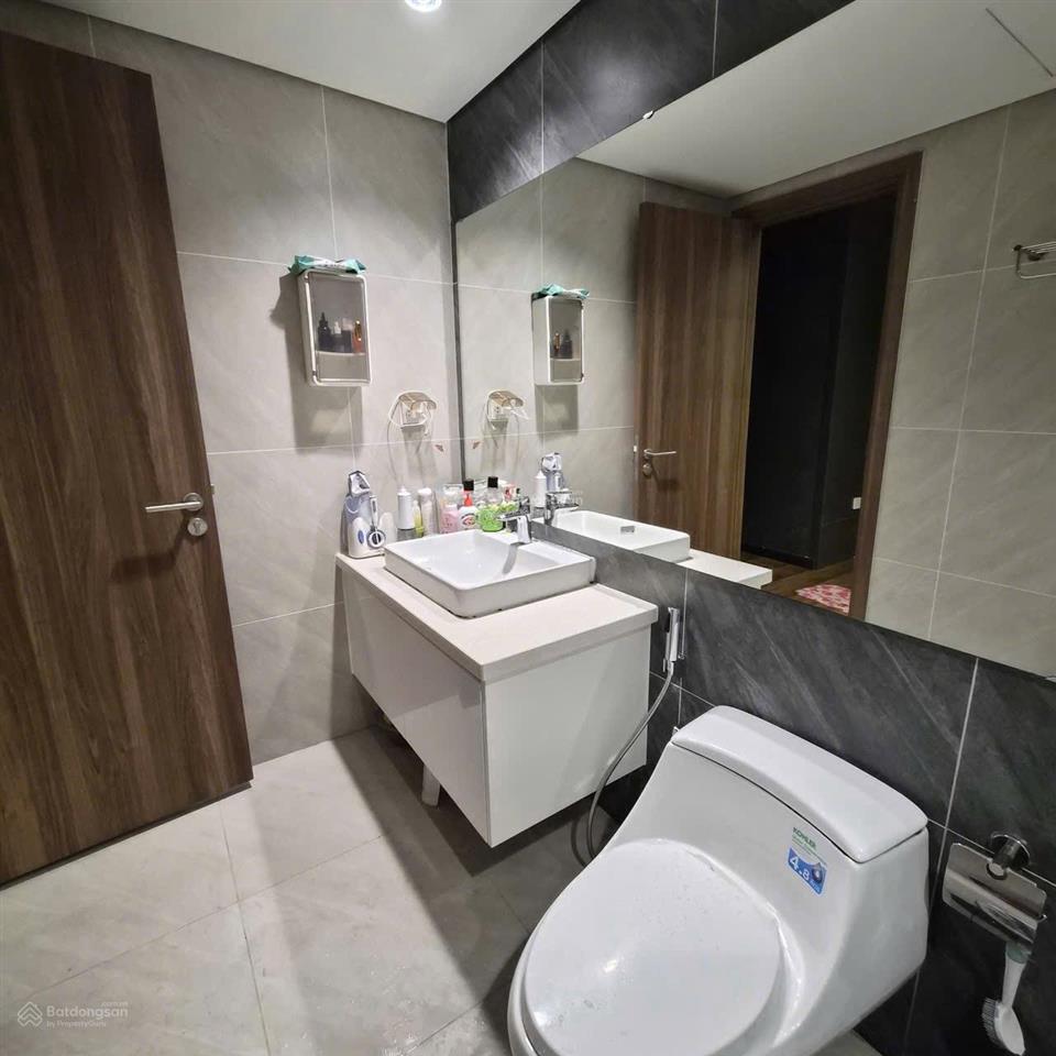 Gia đình a duy vào nam nhượng căn hộ 2pn, 2wc (nhà mới keng đảm bảo như hình) tại mipec xuân thủy