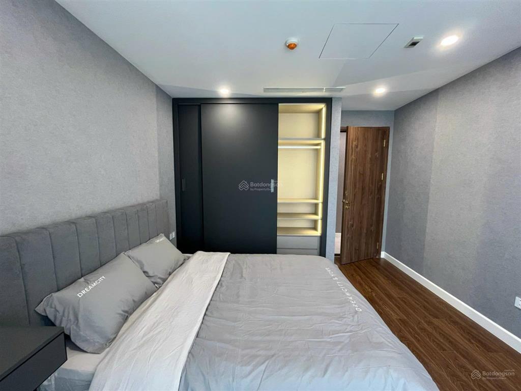 Cho thuê cc tại sunshine center (siêu rẻ) 19 triệu,115m2,3pn,2wc, full nội thất,   0334 438 ***