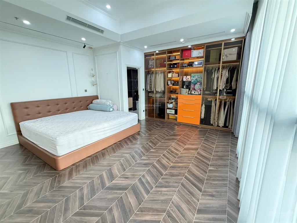 Cho thuê căn hộ penthouses vinhomes skylake, 4pn, 155m2, rõ ràng nhà như hình,  0334 438 ***