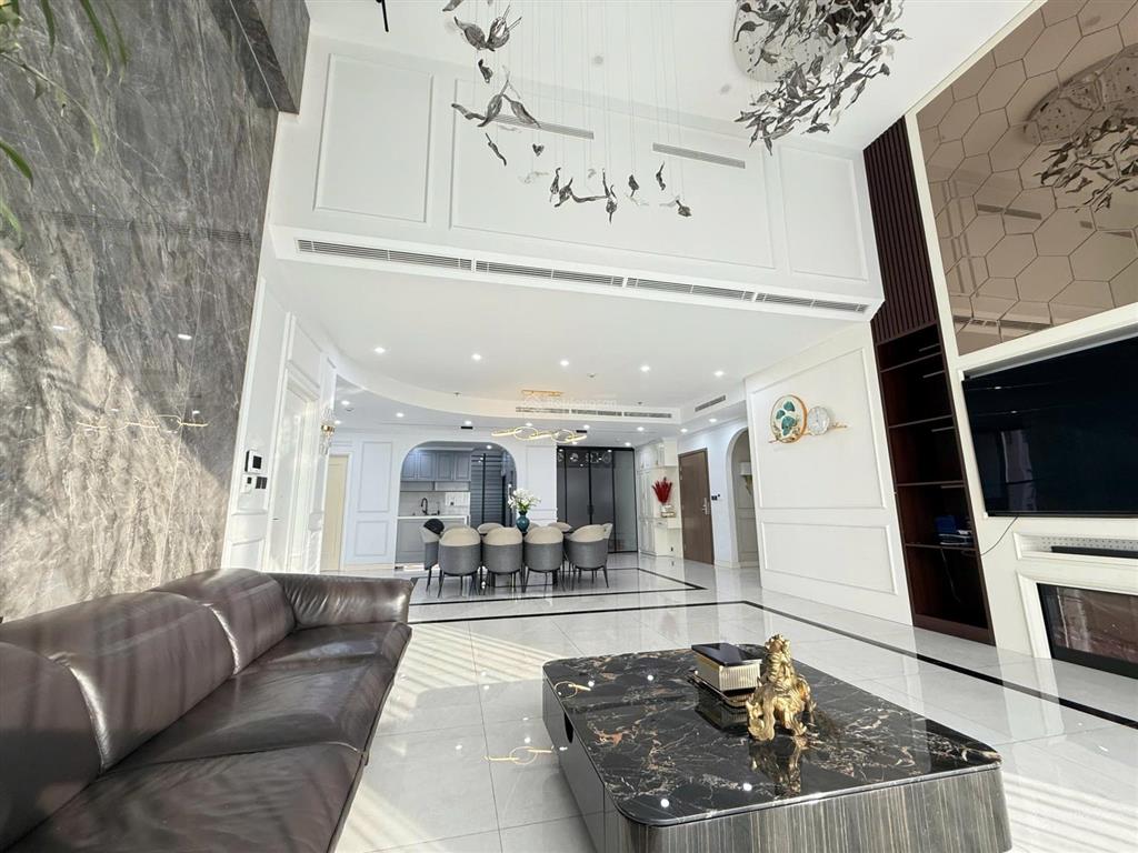 Cho thuê căn hộ penthouses vinhomes skylake, 4pn, 155m2, rõ ràng nhà như hình,  0334 438 ***