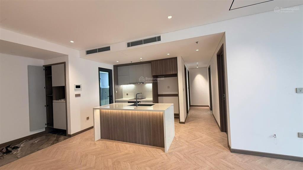 Cô hoà cho thuê cc 3pn, nội thất cb, 126m2 tại chung cư han jardin, bắc từ liêm, giá tốt, view đẹp
