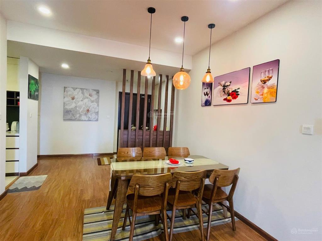 Chị hường cho thuê cc discovery complex, 103m2, 2pn full, rõ ràng nhà y như hình.  0334 438 ***