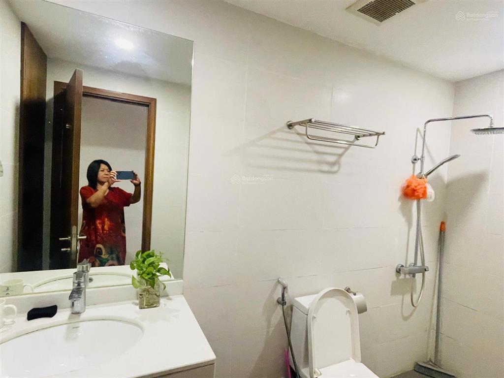 Chị hường cho thuê cc discovery complex, 103m2, 2pn full, rõ ràng nhà y như hình.  0334 438 ***