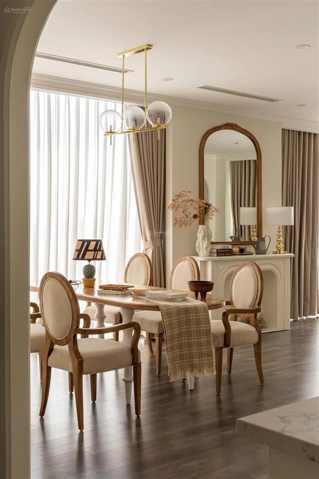 Nhượng gấp ch 3pn chung cư the nine, 30 tr/th, siêu rẻ, 131m2, full kính tràn viền.  0334 438 ***