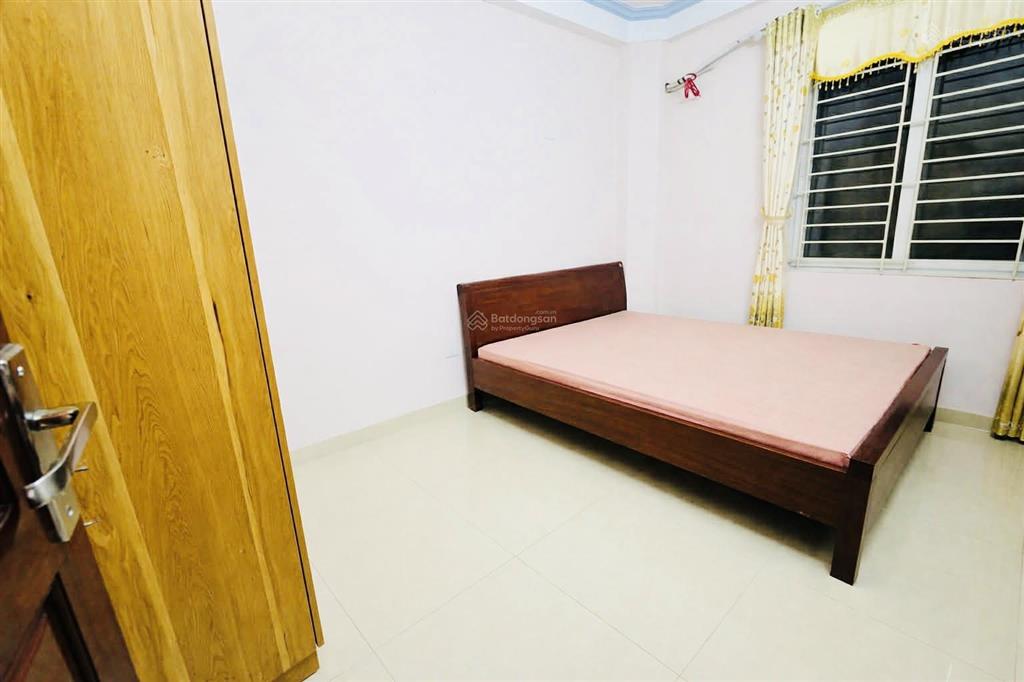 Bán nhà khương đình, 47m2, 6,8 tỷ, 2 thoáng, 30m ra ô tô, 5p ra ngã tư sở, dân xây chắc chắn, sđcc