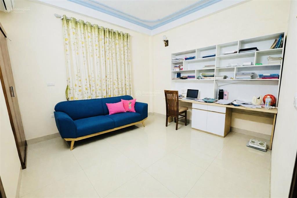 Bán nhà khương đình, 47m2, 6,8 tỷ, 2 thoáng, 30m ra ô tô, 5p ra ngã tư sở, dân xây chắc chắn, sđcc