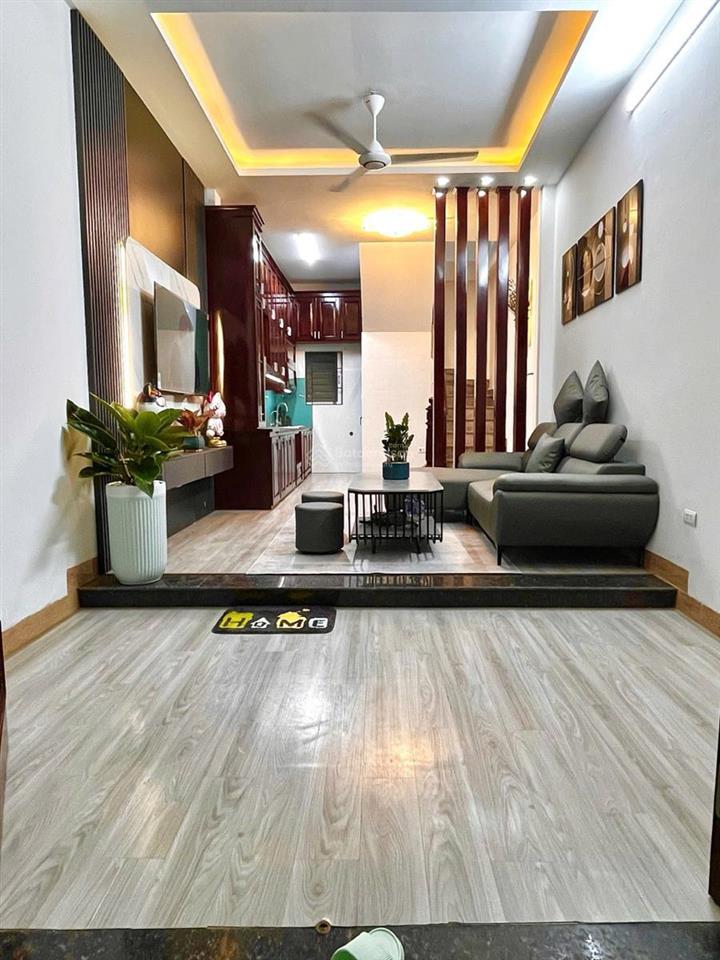 Chủ ngộp bank! bán gấp nhà khương trung, ngõ thông, gần ô tô, gần vành đai 2.5, full nt, sđcc