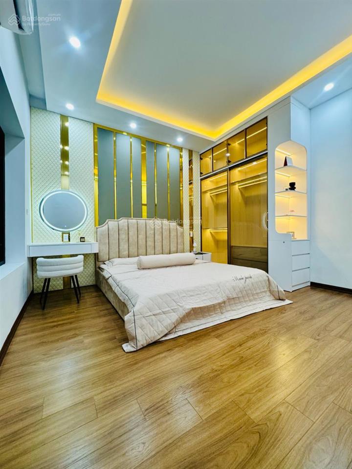 Giá tốt! bán nhà tô vĩnh diện, ngõ ô tô, nông, căn góc 2 thoáng, gần lê trọng tấn, trường chinh