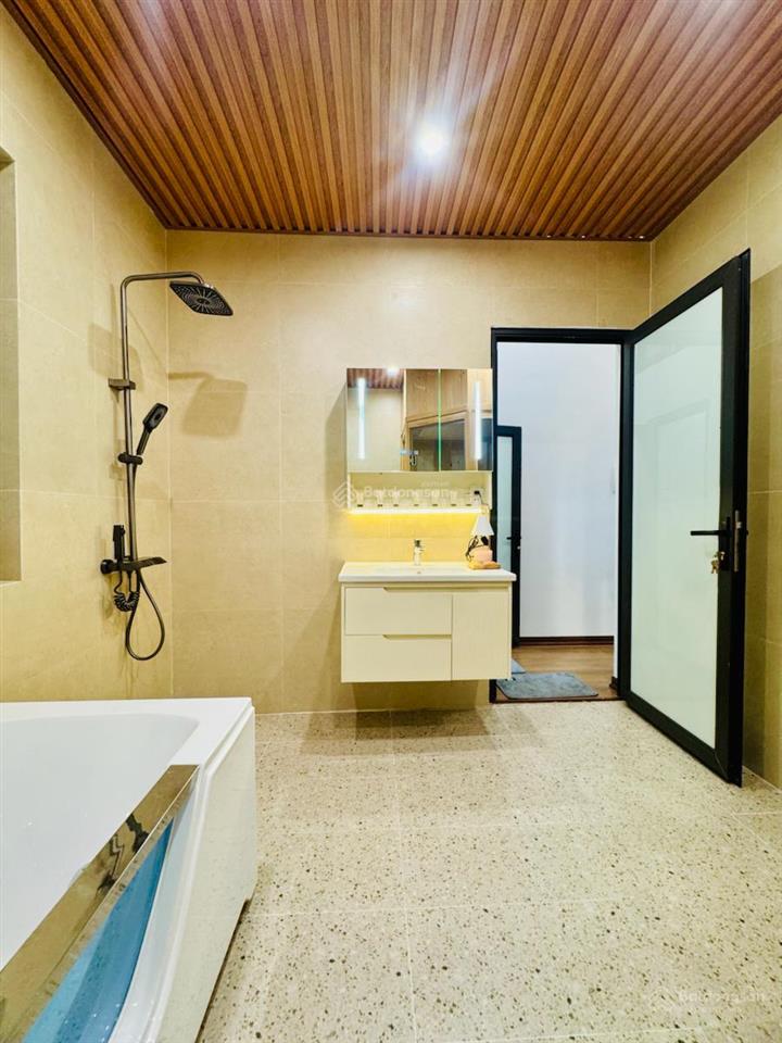 Giá tốt! bán nhà tô vĩnh diện, ngõ ô tô, nông, căn góc 2 thoáng, gần lê trọng tấn, trường chinh