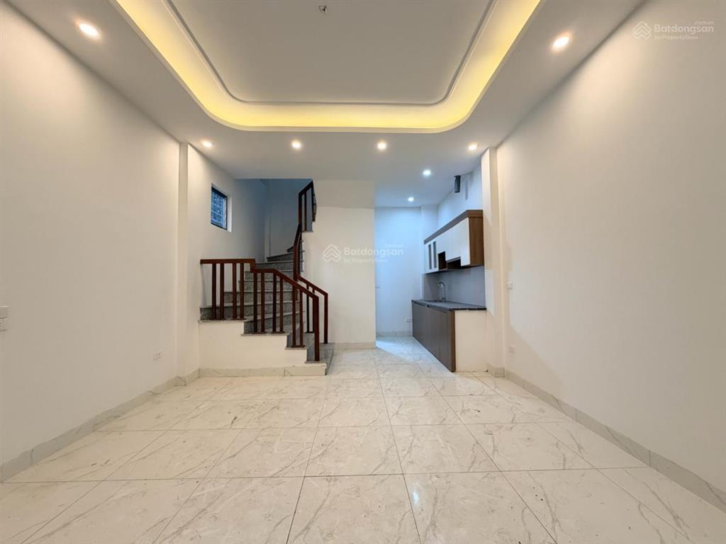 Hiếm! dưới 6 tỷ! nhà bùi xương trạch, ko qh, sđcc, ngõ thông, gần ô tô, vành đai 2.5, ngã tư sở