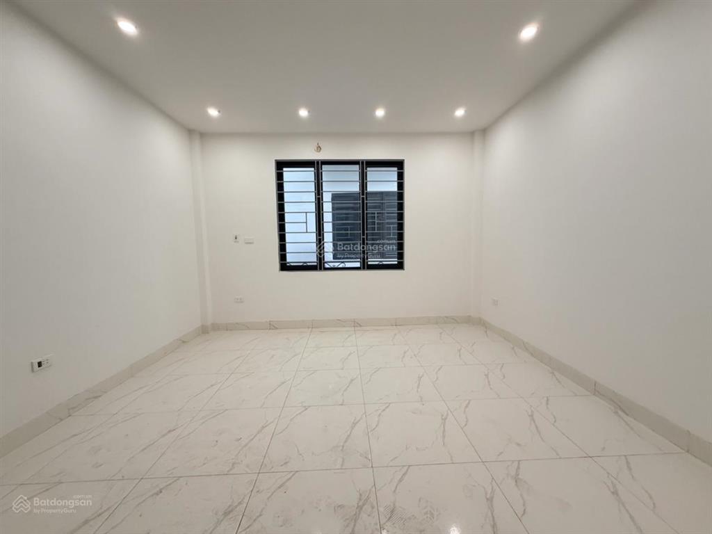 Hiếm! dưới 6 tỷ! nhà bùi xương trạch, ko qh, sđcc, ngõ thông, gần ô tô, vành đai 2.5, ngã tư sở