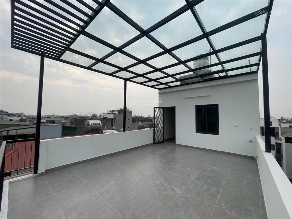 Giảm chào! chủ cần bán gấp căn nhà kim giang, ngõ nông, gần ô tô, nhà đẹp ở luôn, sđcc