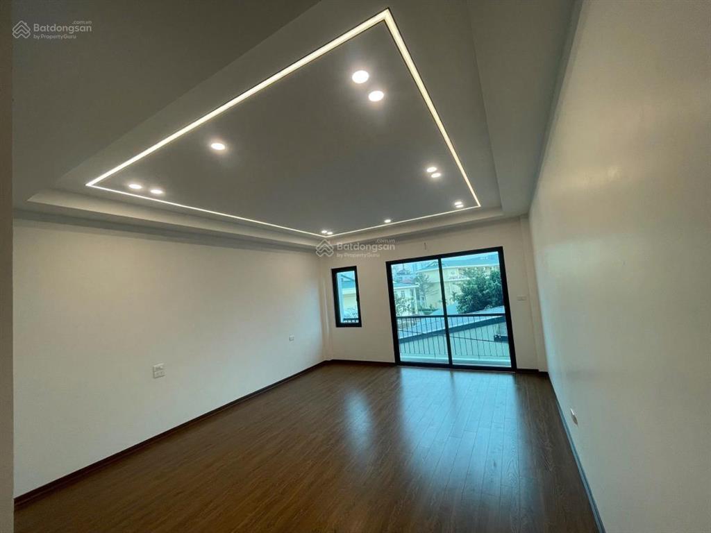 Giảm chào! chủ cần bán gấp căn nhà kim giang, ngõ nông, gần ô tô, nhà đẹp ở luôn, sđcc