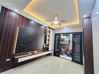 Nhà không quy hoạch! nhà đẹp vương thừa vũ, 15m ra ô tô, 2 thoáng, ngõ nông, gần trường chinh, sđcc