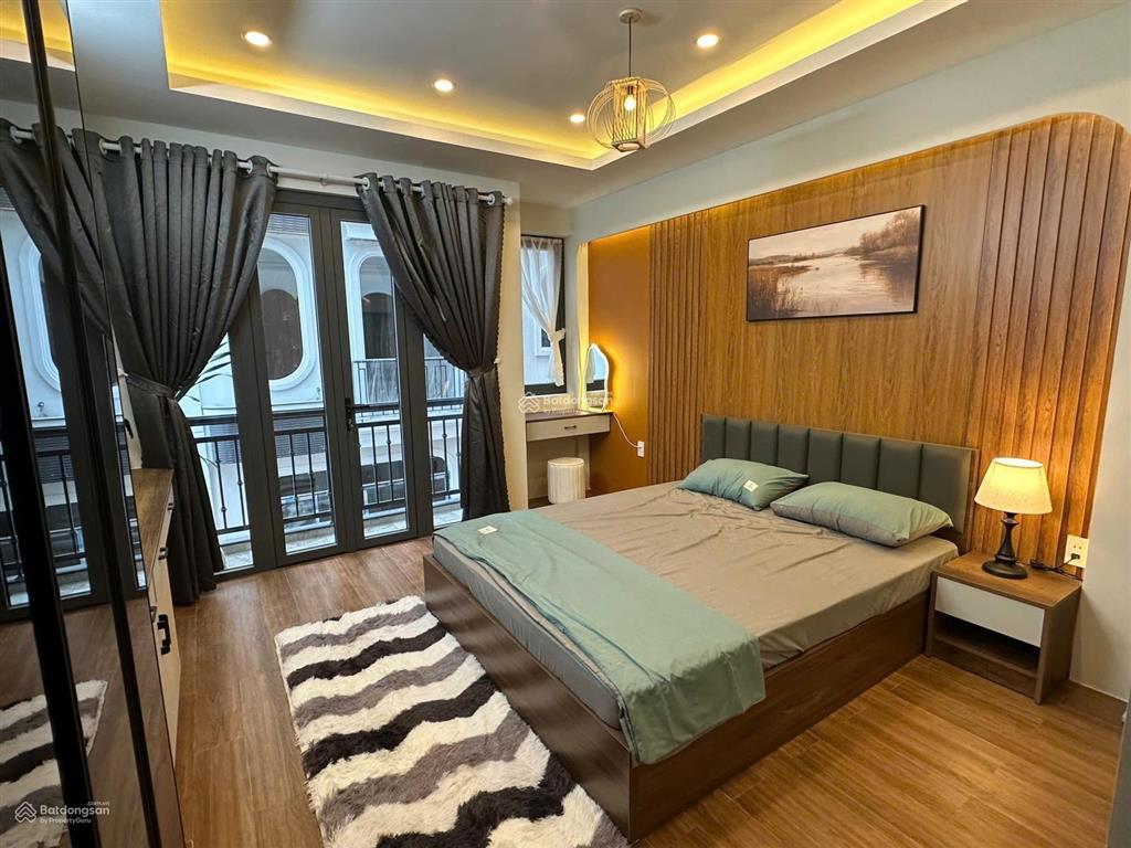 Có 102! nhà hoàng văn thái, 2 thoáng, kinh doanh, 6pn tặng nội thất, sđcc, ko quy hoạch