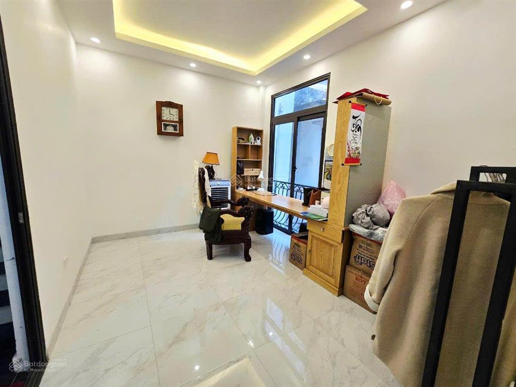 Hiếm có! nhà phân lô nguyễn viết xuân, 42m2, 10 bước ra ô tô, full nội thất, 9,33 tỷ, sđcc, ko qh