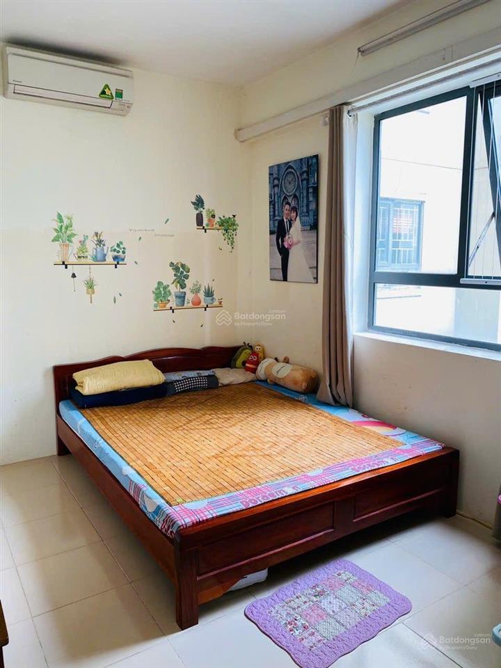 Chính chủ cần bán căn hộ chung cư 18t2 the golden an khánh