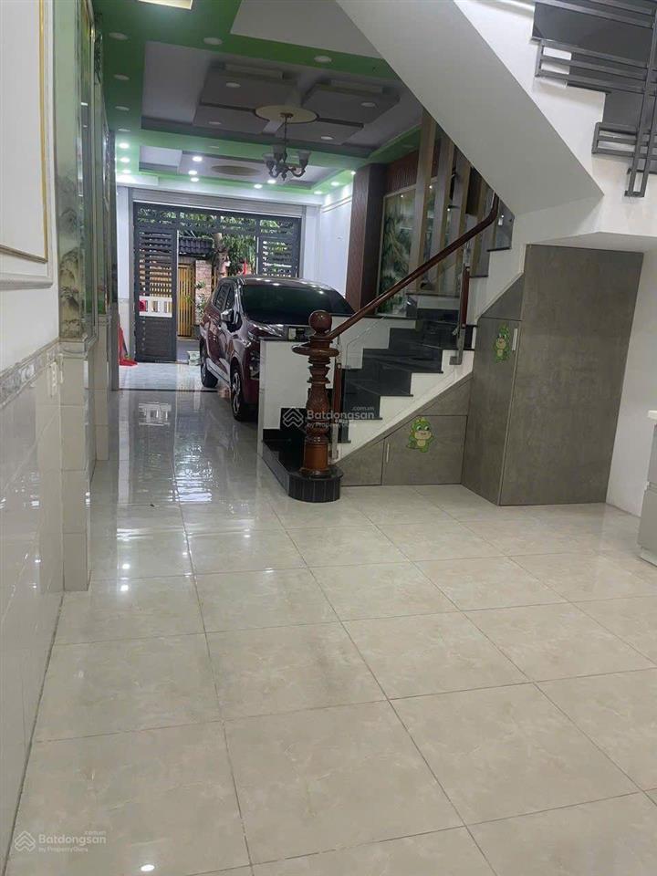 Nhà ngon trần thị năm q12 . dt 4 x 20 3 tấm giá chỉ 6tỉ 250 tr tl .chỉ hơn lô đất 1 xíu