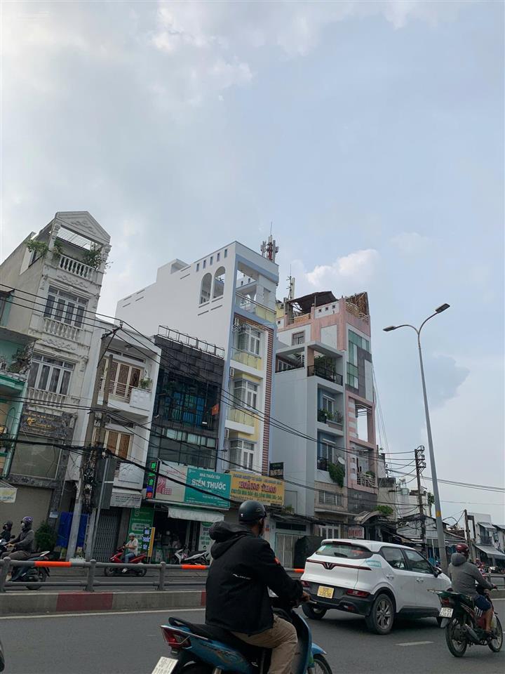 Bán nhà mặt tiền 12 phạm hùng  p.4, quận 8