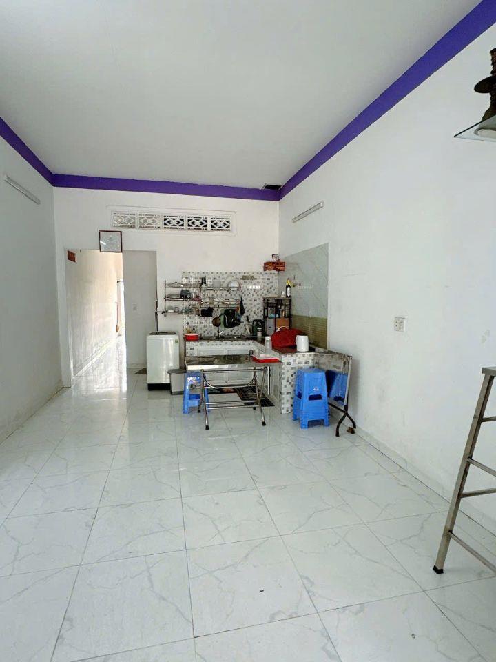 Bán Nhà Cấp 4, DT 5x36, Đường Nhựa 6m, Thông Thoáng, Kp2 Phường Trảng Dài