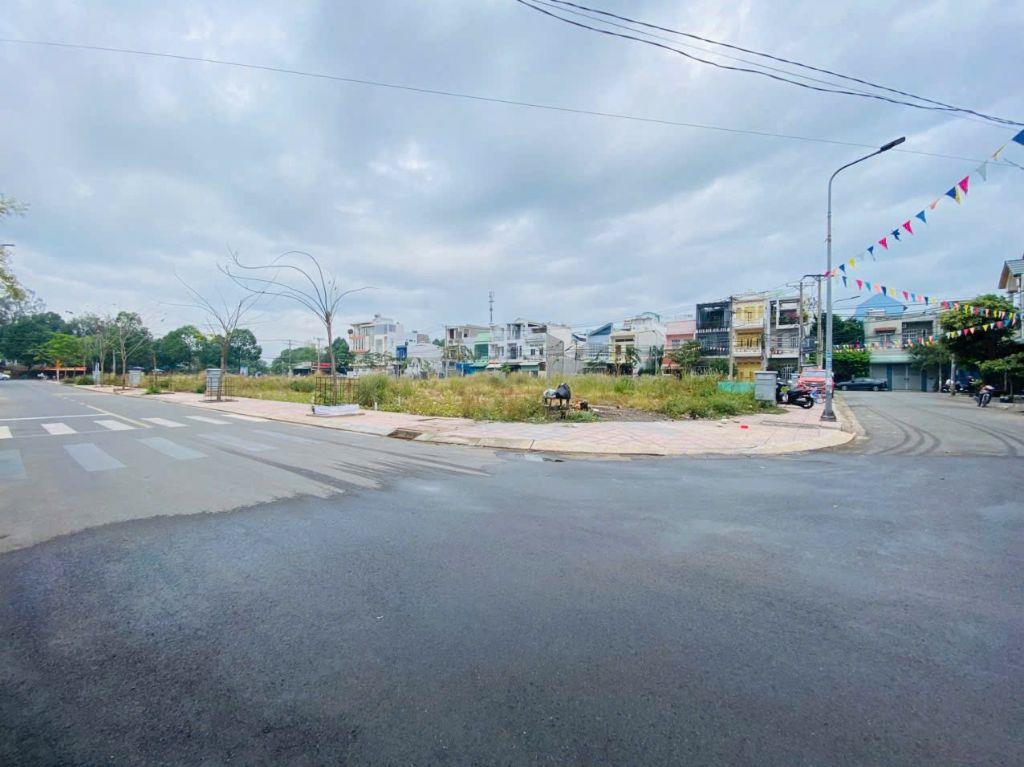 Bán Lô Đất DT 5 x 20m, Kinh Doanh Sầm Uất, Đường nhựa 8M, Tái Định Cư Phường Quang Vinh.