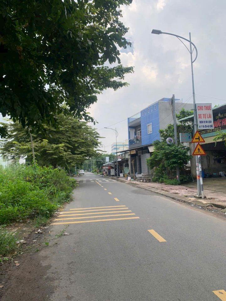 Bán Lô Đất DT 5 x 20m, Kinh Doanh Sầm Uất, Đường nhựa 8M, Tái Định Cư Phường Quang Vinh.