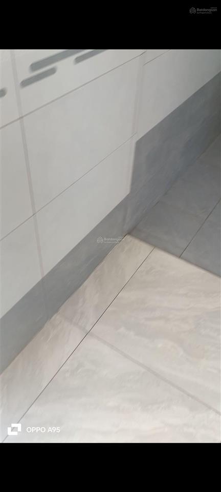 Nhà mới xây gần chợ trường học cách huyện lộ vài chục m gần khu du lịch biển