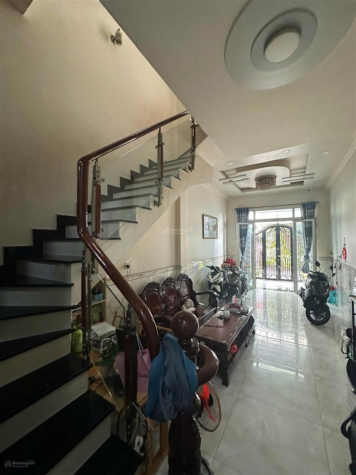Cho thuê nhà riêng 21k huỳnh bá chánh tân kiên bình chánh 10 triệu, 162 m2, hàng hiếm tại view đẹp