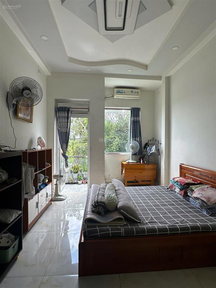 Cho thuê nhà riêng 21k huỳnh bá chánh tân kiên bình chánh 10 triệu, 162 m2, hàng hiếm tại view đẹp