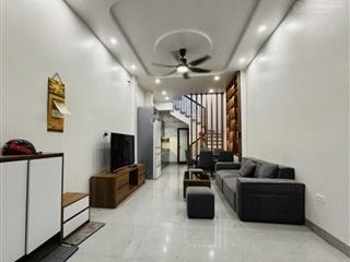 Căn ccmn căn góc 45m2 ô tô đỗ cửa ngay gần đh đại nam,đhđiện lực