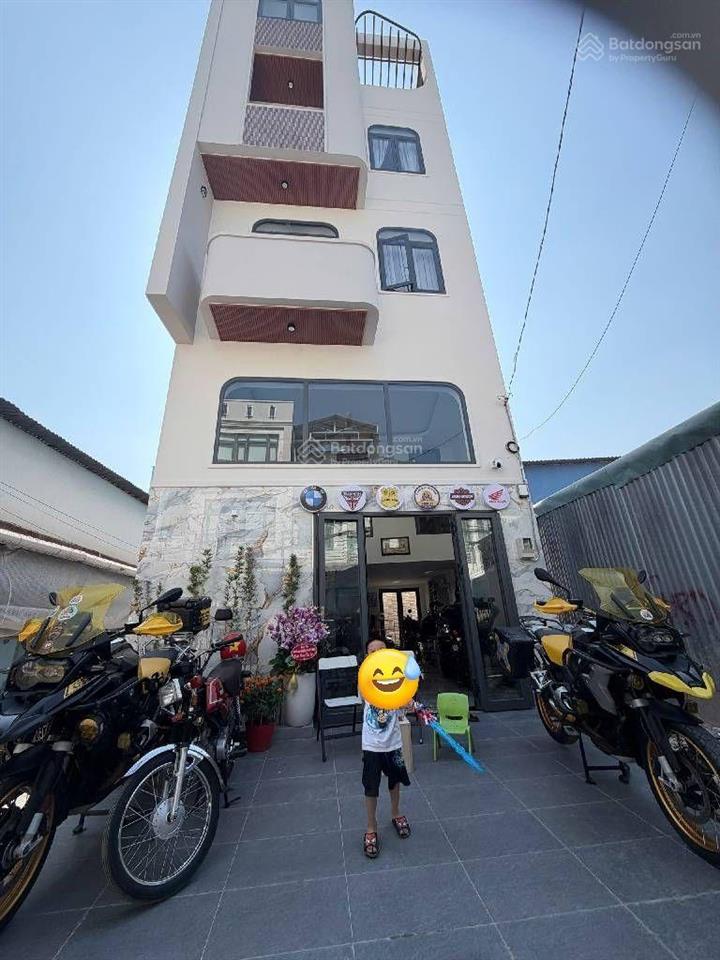 Bán nhà mới 5 tầng full nội thất dtsd 70m đường tl15, phường thạnh lộc,q12.hẻm 5m