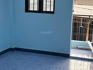 Nhà sổ đỏ dưới 1 tỷ đầy đủ công năng đường thông thoáng hiệp thành q12