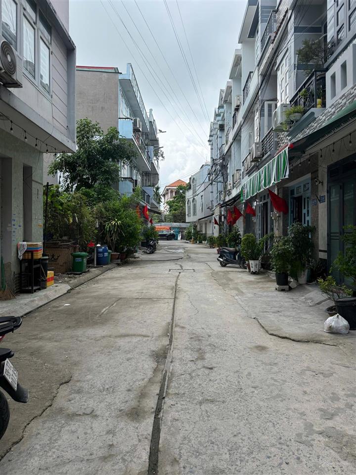 Bán nhà tân thới hiệp hẻm xe hơi quay đầu ngang 10m q12