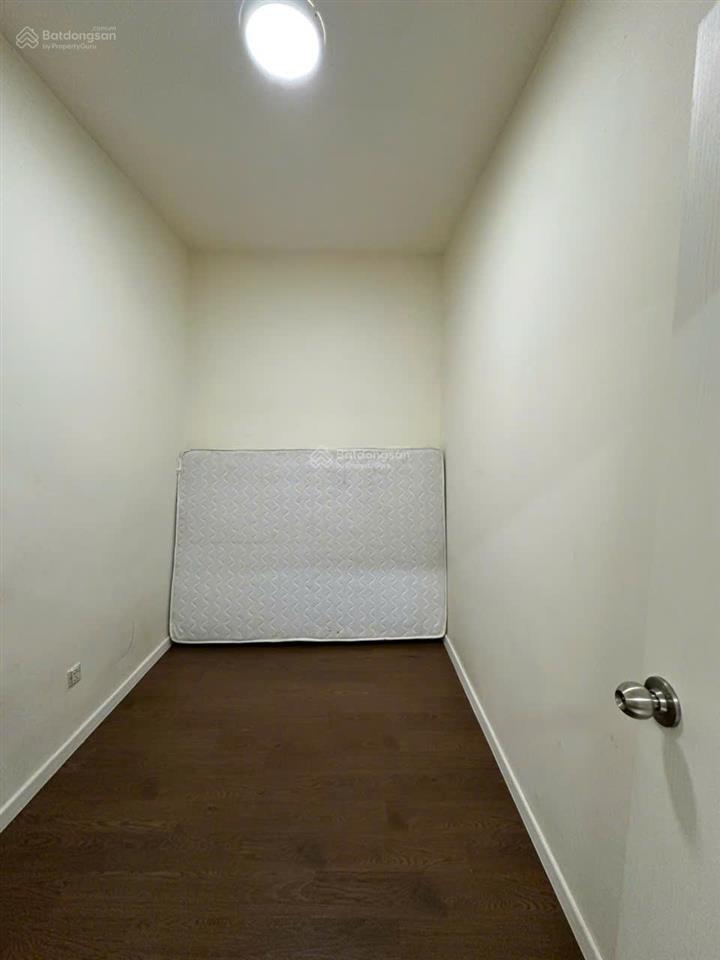The park residence cho thuê căn 2 phòng ngủ 1wc giá 8 triệu   0706 334 *** mr tú