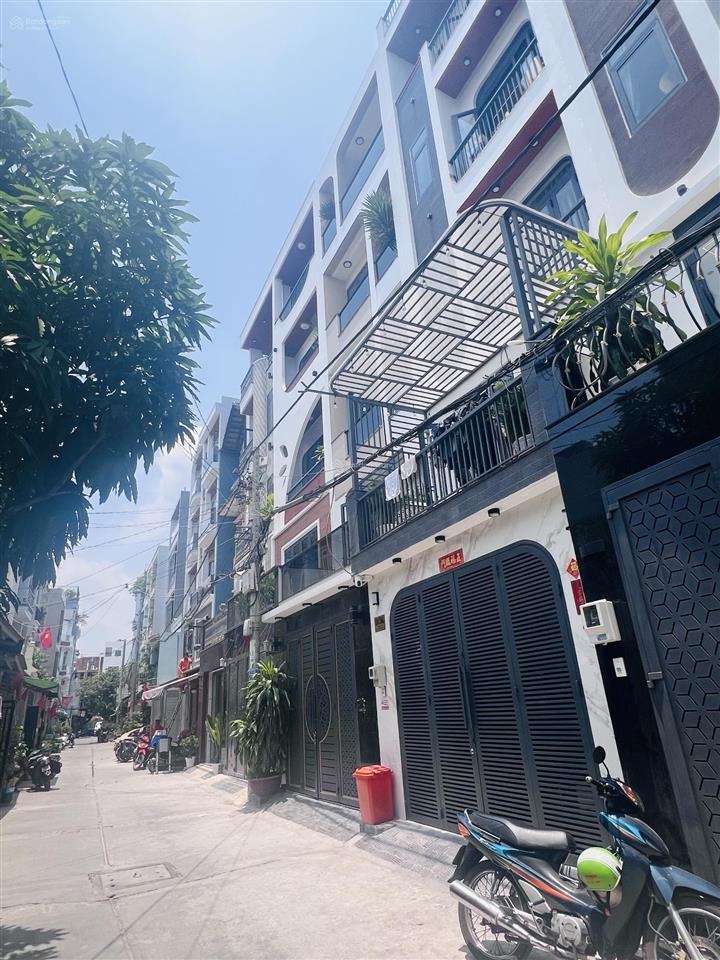 Ngay hương lộ 2  dtsd hơn 200m2  phù hợp cả đại gia đình