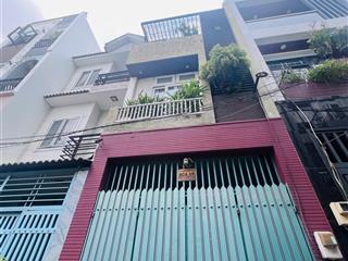 Nhà đẹp chủ tự xây  3 tầng sân thượng  cần bán giải quyết công việc