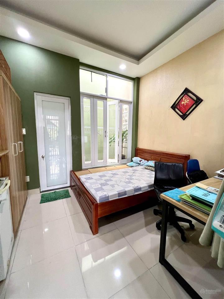 2 tuần giảm 300tr  chính chủ tự xây  3 tầng ngay mã lò