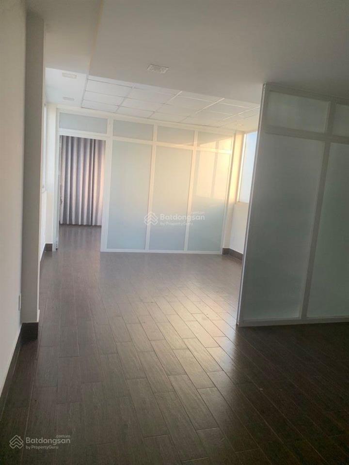 Phù hợp khai thác kinh doanh  6 tầng  lê văn quới