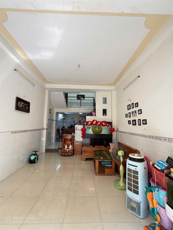Gần kênh tham lương  khu đô thị mới tương lai